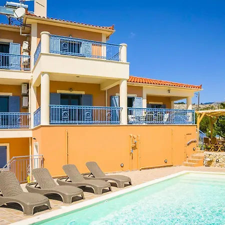 וילה Xenia Karavádhos