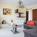 Xenia * Καραβάδος